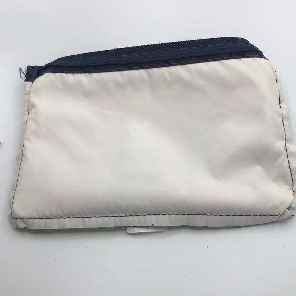 LeSportsac Women's Classic 3 Zip Cosmetic Case  Bag EC - Picture 5 of 6